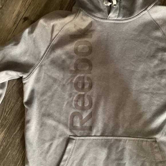 Reebok hoodie - Picture 2 of 4